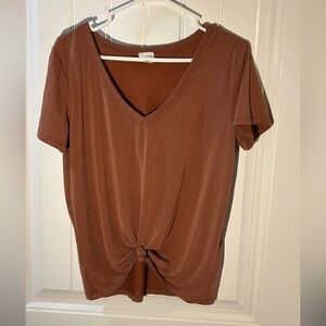 A New Day V-Neck Knotted Tee / Size M